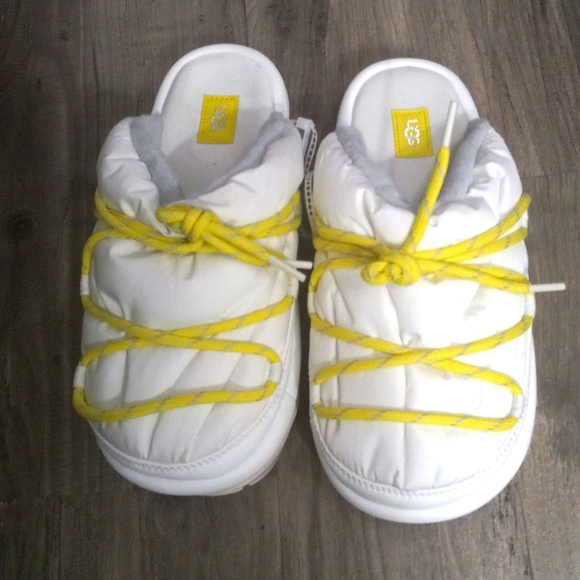 UGG Spaceslider Tech Slide White Slippers - Women's Size 9 - Picture 2 of 15